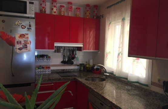 ACOGEDOR PISO A LA VENTA EN CALAHONDA ROYAL