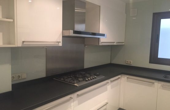 PISO REFORMADO EN MARBELLA CENTRO