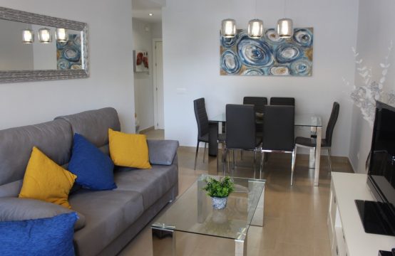 PISO DE ALQUILER VACACIONAL EN SEGUNDA LINEA DE PLAYA MARBELLA